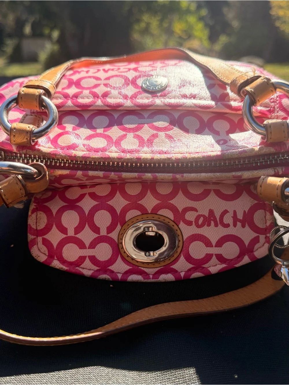Coach fun pink